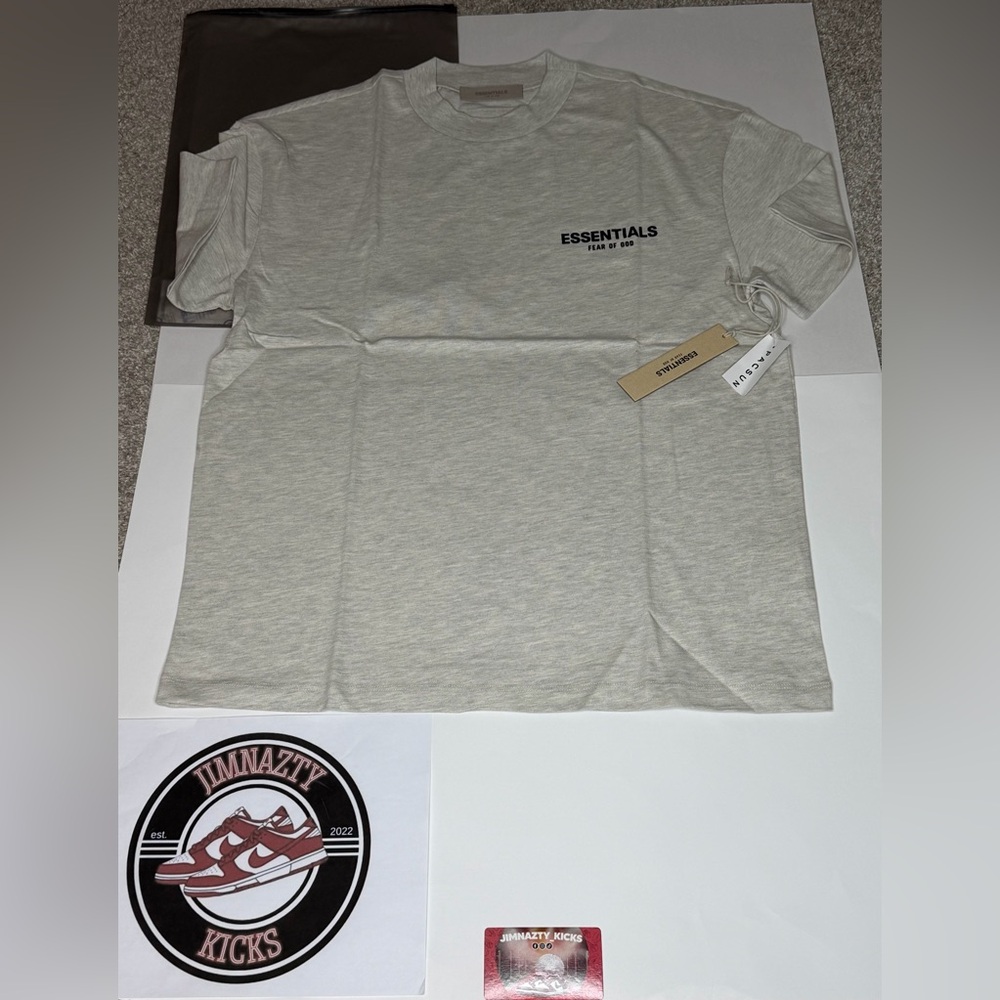 Essentials Fear of God Light Oatmeal T-shirt Size Medium